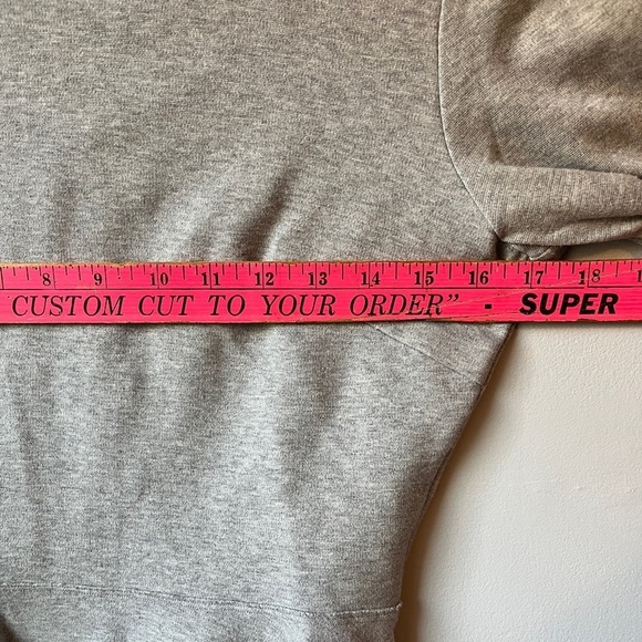 Club Monaco Short Sleeve Grey Peplum Top - Picture 13 of 14